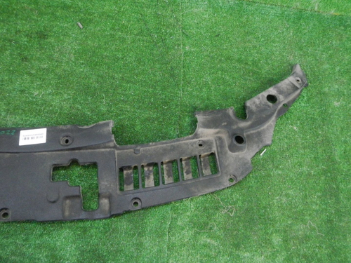 Кожух замка капота Toyota Camry xv50 (2014-2018)