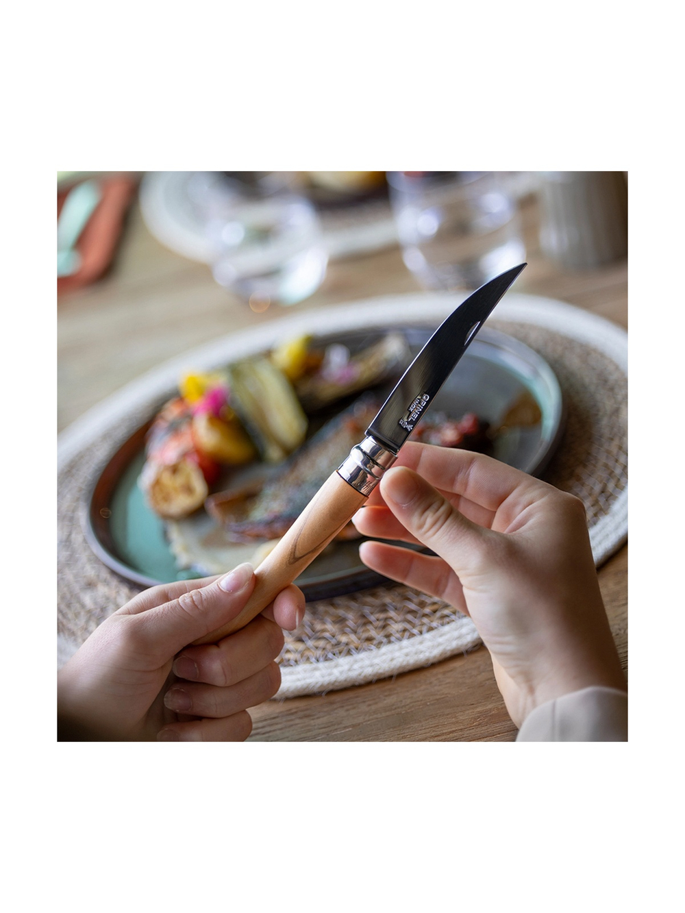 Нож филейный Opinel №10, нержавеющая сталь, рукоять оливковое дерево