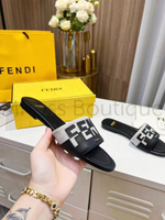 Шлепанцы Fendi