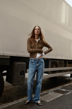 ZARA ТРИКОТАЖНЫЙ КАРДИГАН С АНИМАЛИСТИЧЕСКИМ УЗОРОМ, ЧЕРНЫЙ-КОРИЧНЕВЫЙ