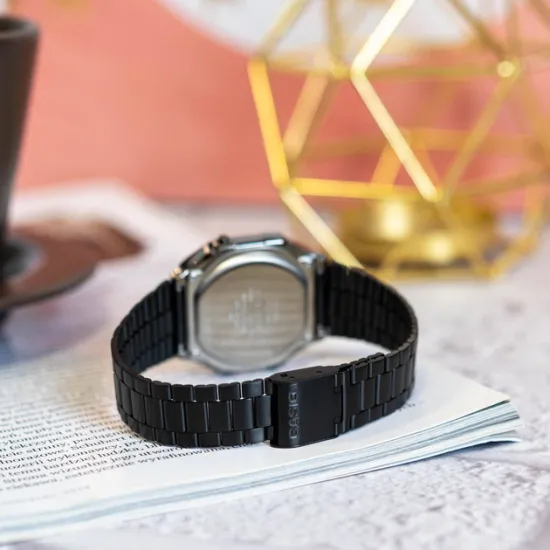 Электронные наручные часы Casio A168WEHB-1AEF