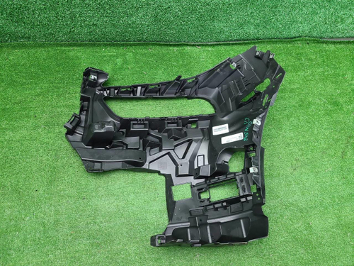 Кронштейн переднего бампера BMW X7 G07 (2022-н.в.)