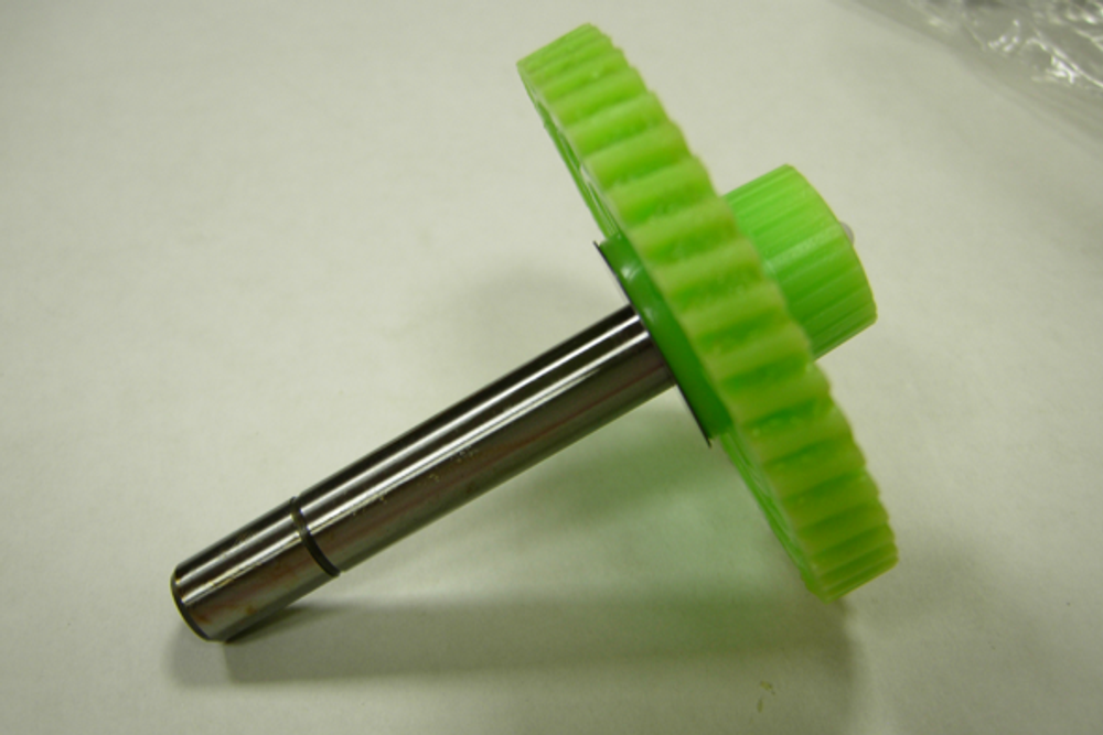 Шестерня пластиковая