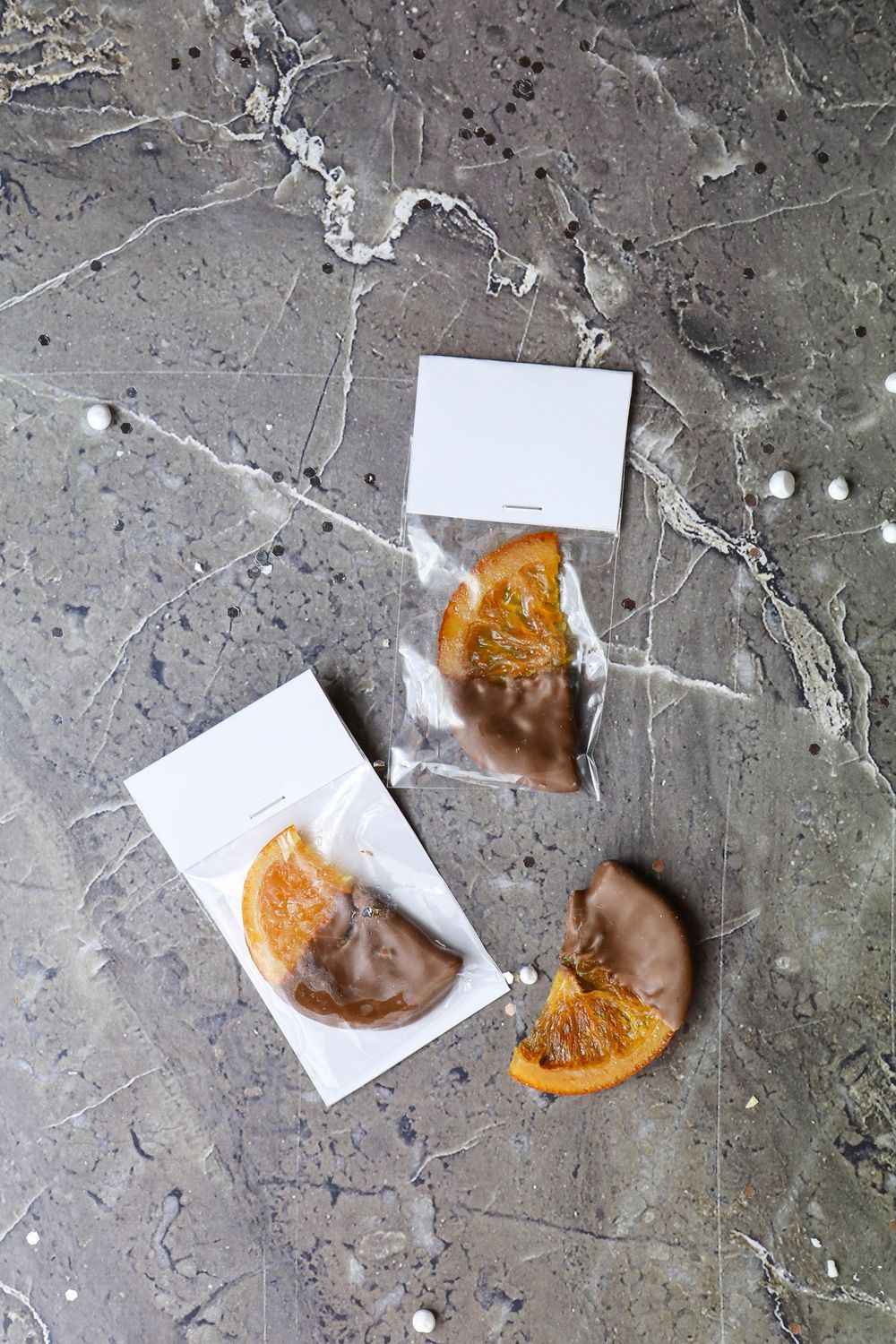 Брендированный клапан на дольку апельсина