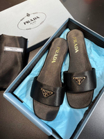 Шлепанцы Prada