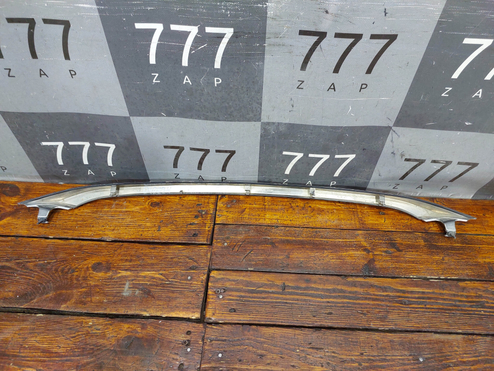 Молдинг Накладка крышки багажника Infiniti QX50 2 17-нв Б/У Оригинал 908105NA0A