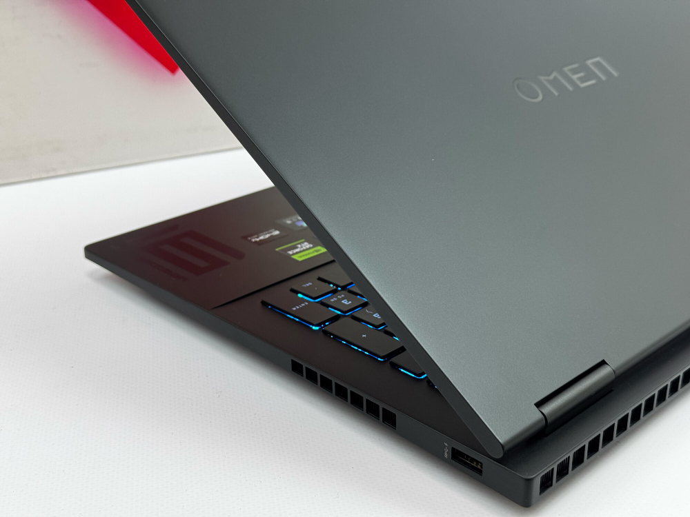 Игровой ноутбук HP OMEN i9-14900HX / RTX 4060 8GB / 16Gb / 1TB / 2.5K / 240Hz / Win11 / Русско-Английская клавиатура