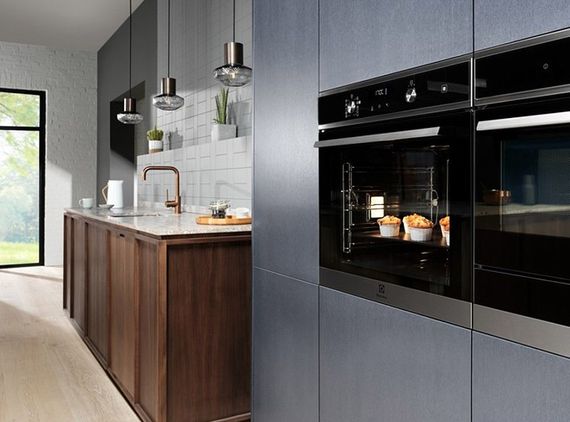 Духовой шкаф ELECTROLUX EOD6P77X