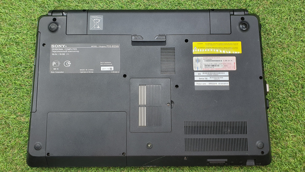 Ноутбук Sony i5/4 Gb/GT 540M 2 ГБ/120 Hz/ VPCF23X1R/BI [vpcf23x1r/bi.ru3]/ Windows 10