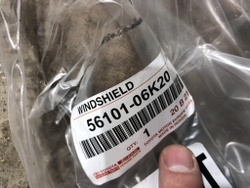 Стекло лобовое Toyota Camry (XV70) 21- Новое Оригинал 5610106K20