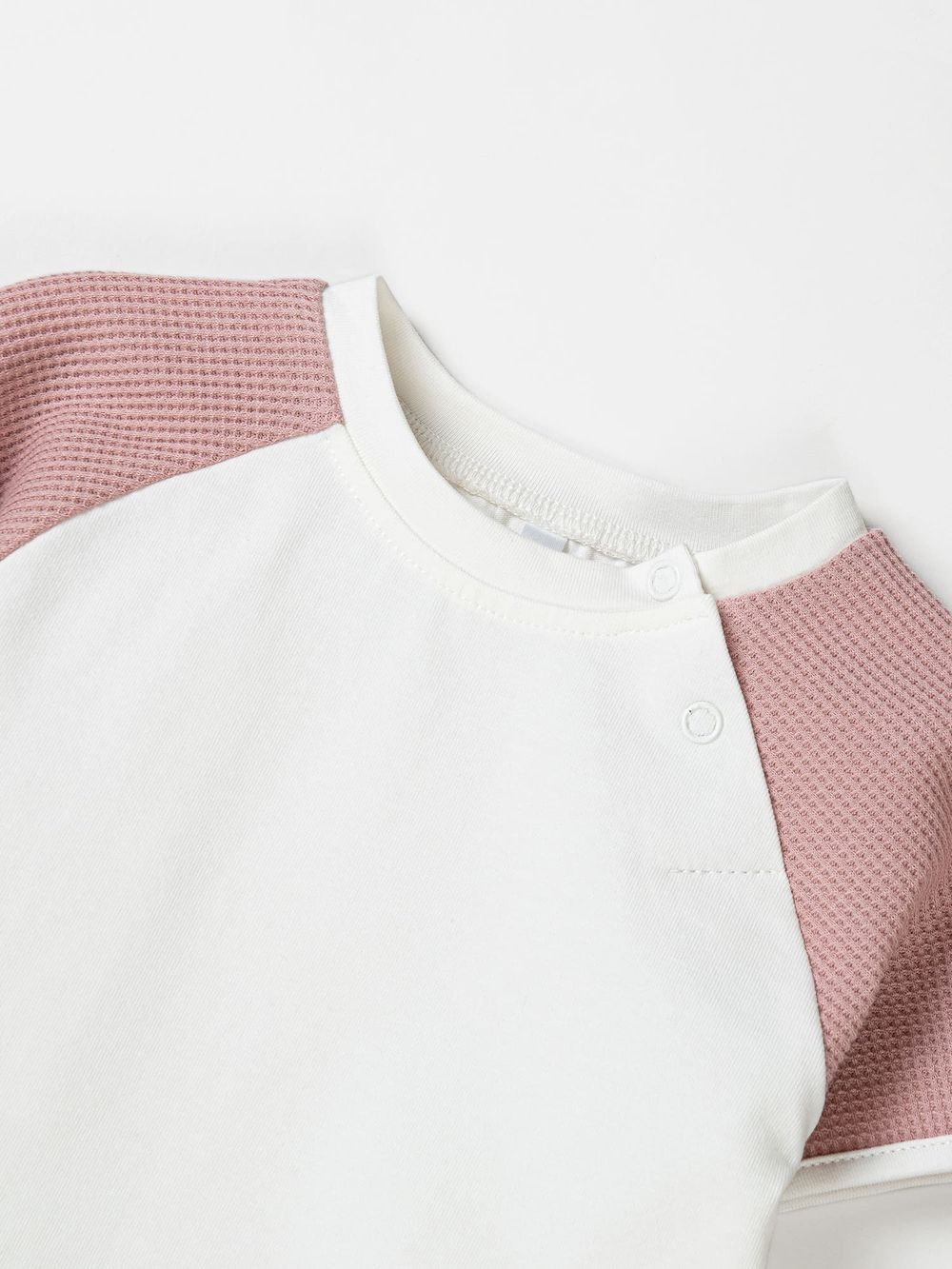 Комплект футболка и шорты "Пудра" из рифленой ткани 0+