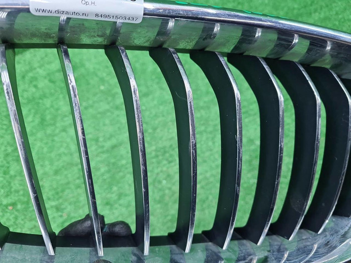 Решетка радиатора правая BMW 3er F34 (2013-2019)