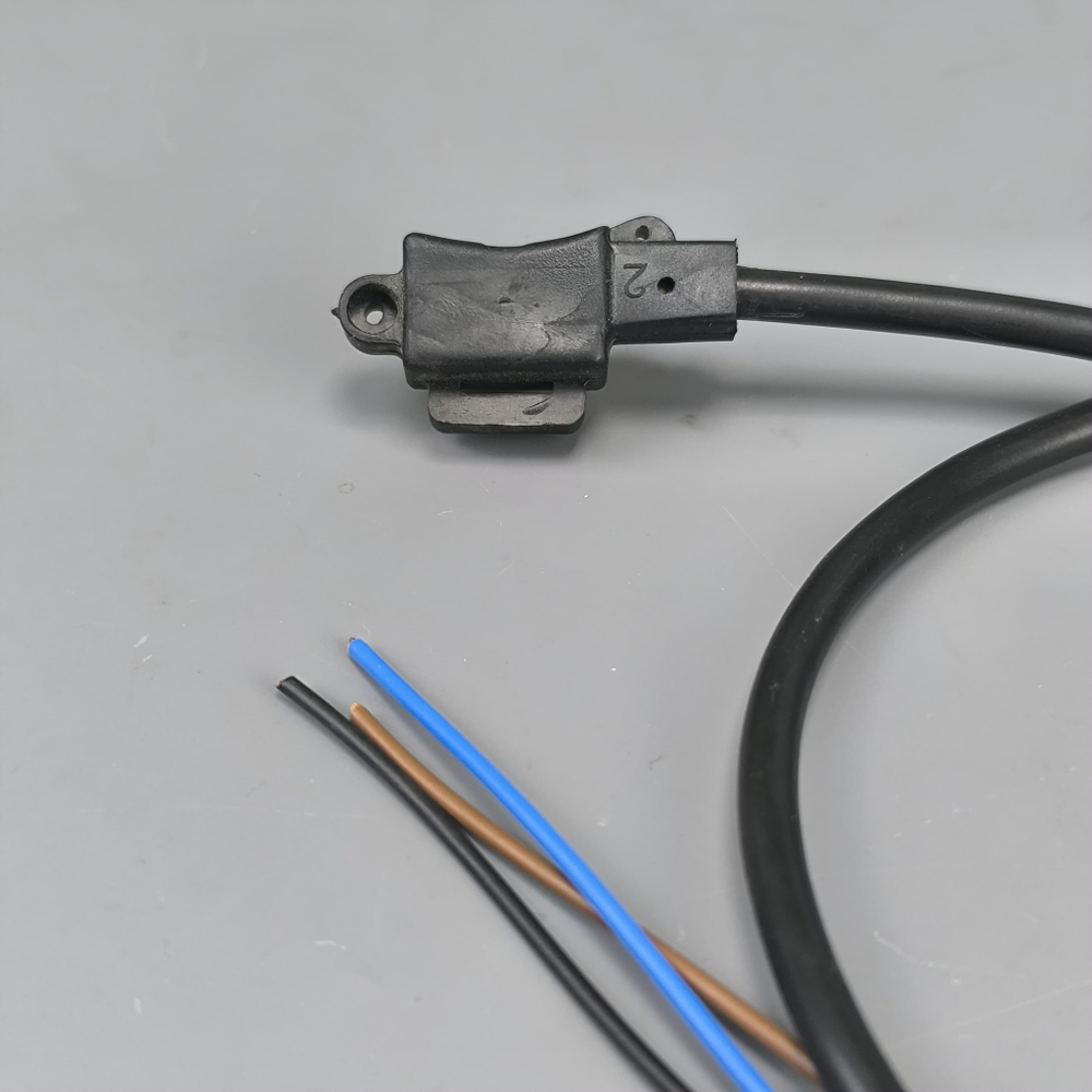 Кабель сервопривода с узким штекером для котлов Baxi, Bosch, Buderus арт. 16000466