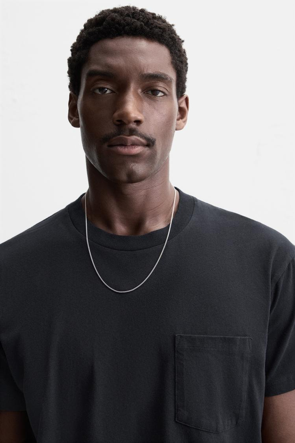 ZARA ФУТБОЛКА С КАРМАНОМ, МОРСКОЙ ТЕМНО-СИНИЙ