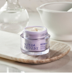 Super Facialist Retinol+ Anti-Ageing - дневной крем против морщин /   50  ml  / GTIN 5060388884222
