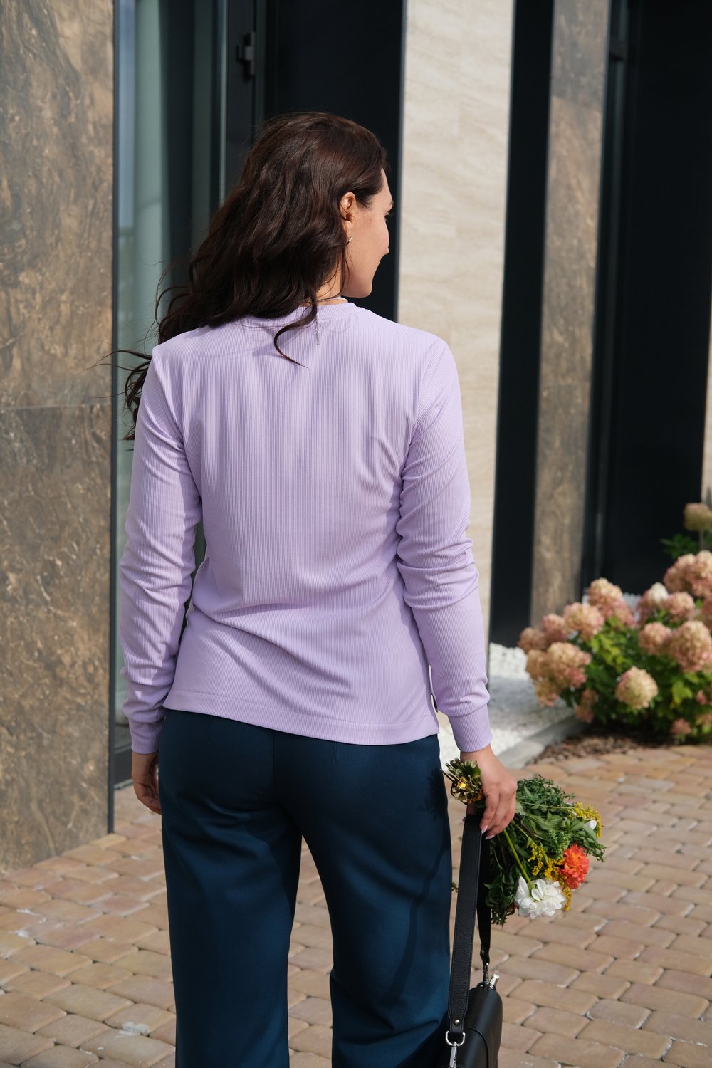 Лонгслив лавандовый в рубчик из вискозы