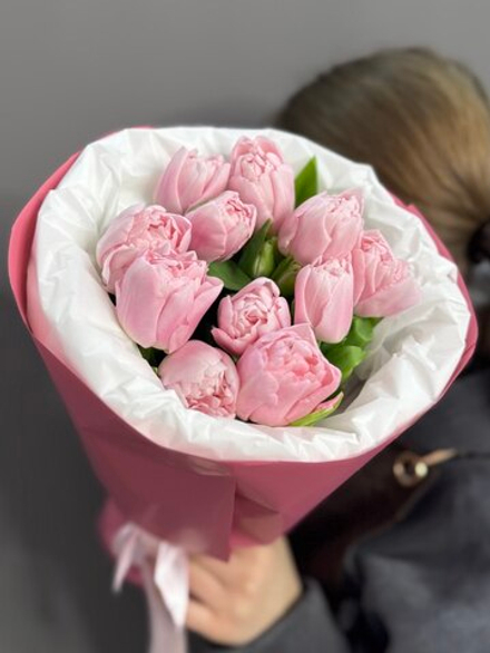 Монобукет из 11 пионовидных тюльпанов