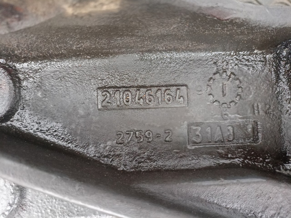 Кронштейн рессоры передней правый