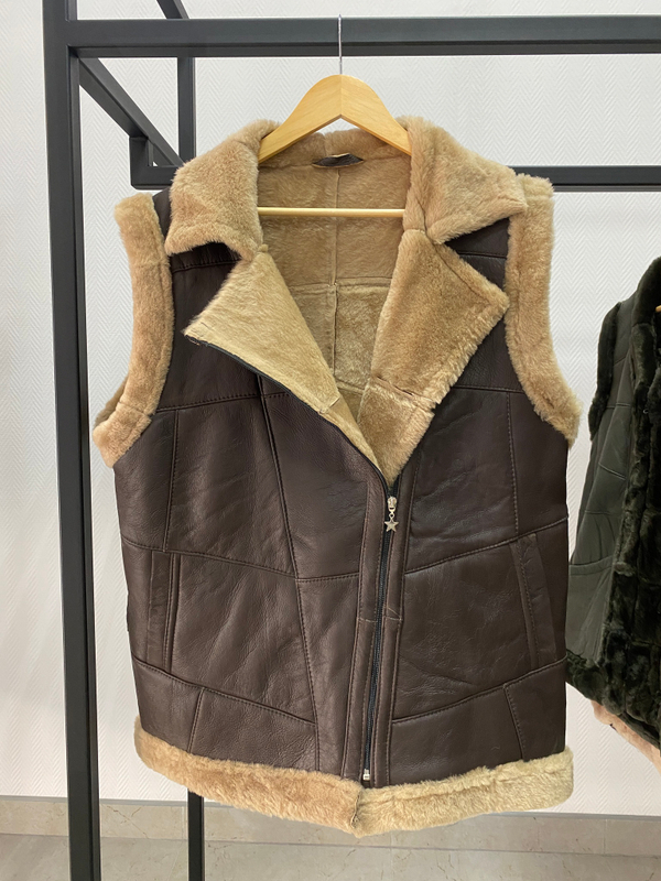 Жилет из натуральной овчины. Косуха, 62-64 Размер