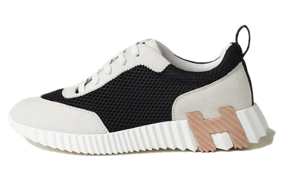 HERMES Bouncing Fabric Low top Casual Shoes Women"s Black White