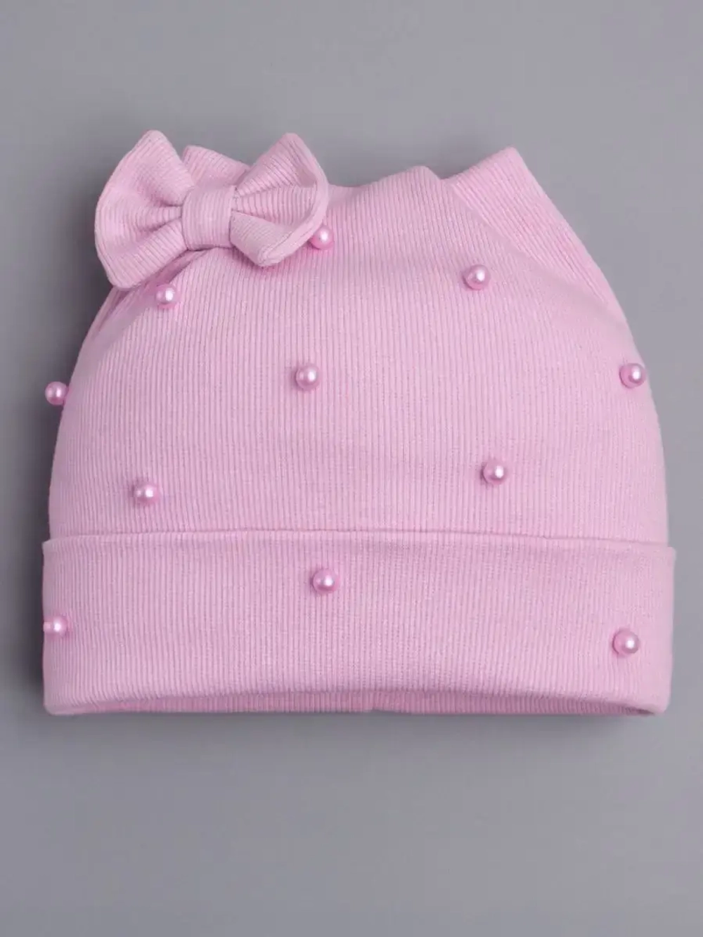 Шапка для девочки осенняя с бусинами