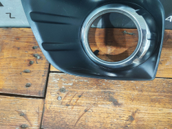 Накладка ПТФ левая Land Cruiser Prado 150 09-13 Б/У Оригинал 5212860070