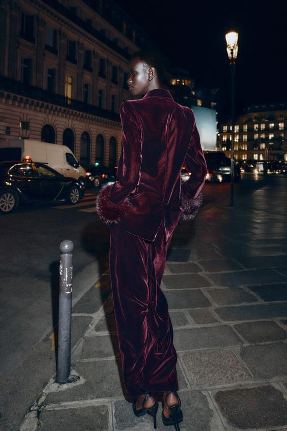 ZARA ШИРОКИЕ БРЮКИ ИЗ ВЕЛЬВЕТА, БУРГУНДИ