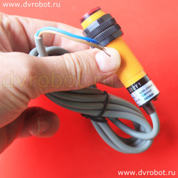 Датчик E3F-DS10Y1 220V/10см