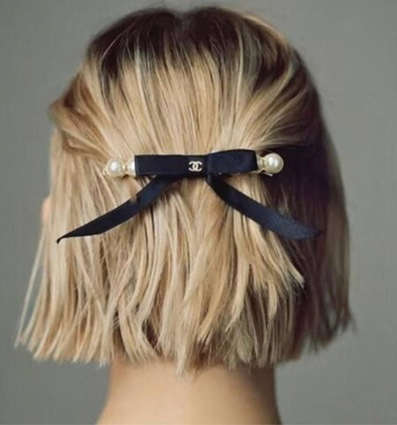 Заколка CHANEL