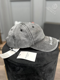 Бейсболка Balenciaga