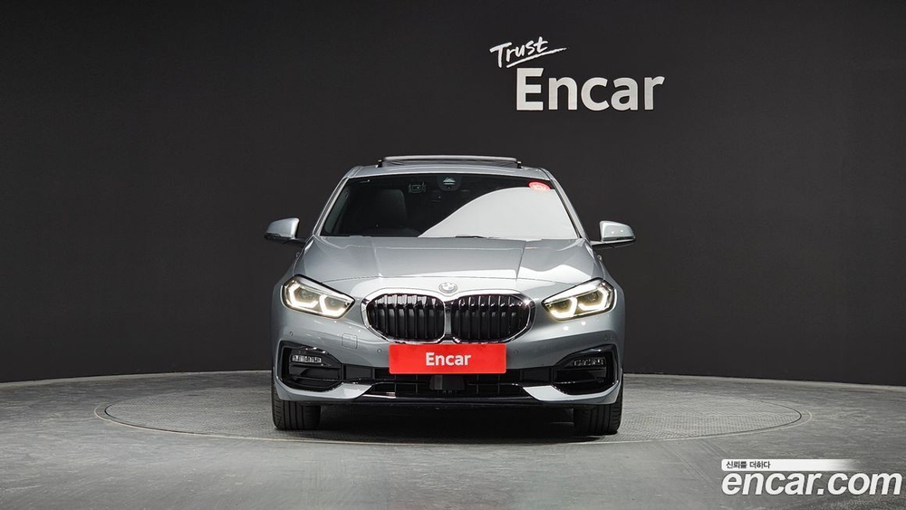 BMW 1 Series (F40) 120i Sports (03.2023)