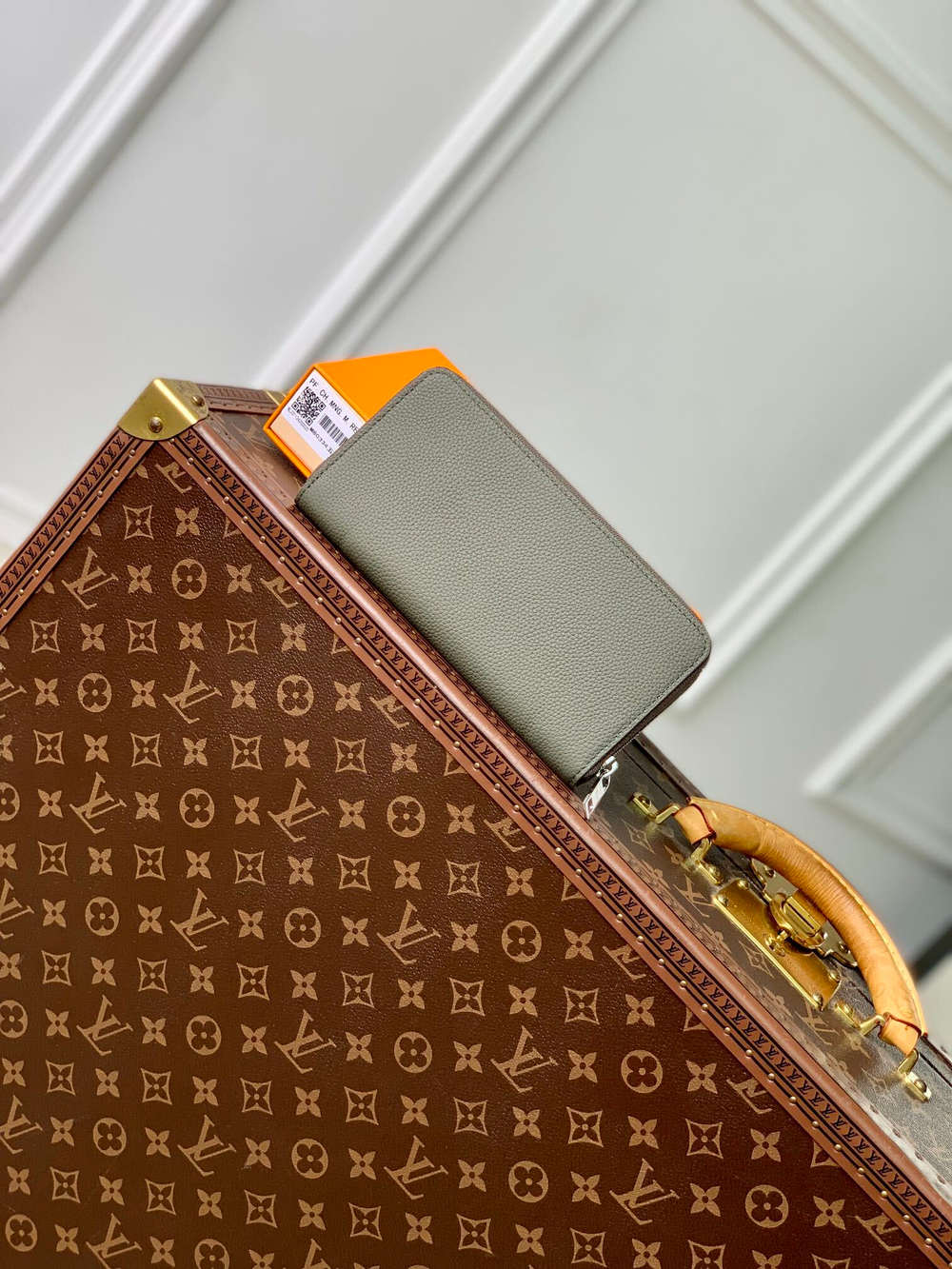 Louis Vuitton Zippy Wallet Horizontal