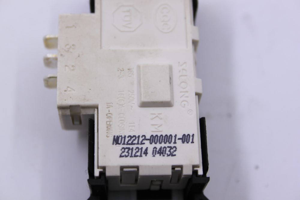 Устройство блокировки люка стиральной машины N012212-000001-001