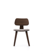 Стул Gena из бежевого шенилла с каркасом из шпона ореха и каучукового дерева