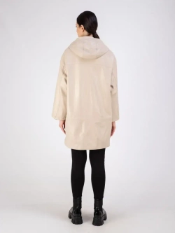 Пальто из натуральной кожи с капюшоном