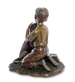 Veronese WS-990 Статуэтка «Мальчик и его лучшие друзья»