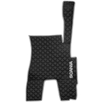 Ковры SCANIA 5 серии Р (автомат) (экокожа, черный, серый кант, серая вышивка)