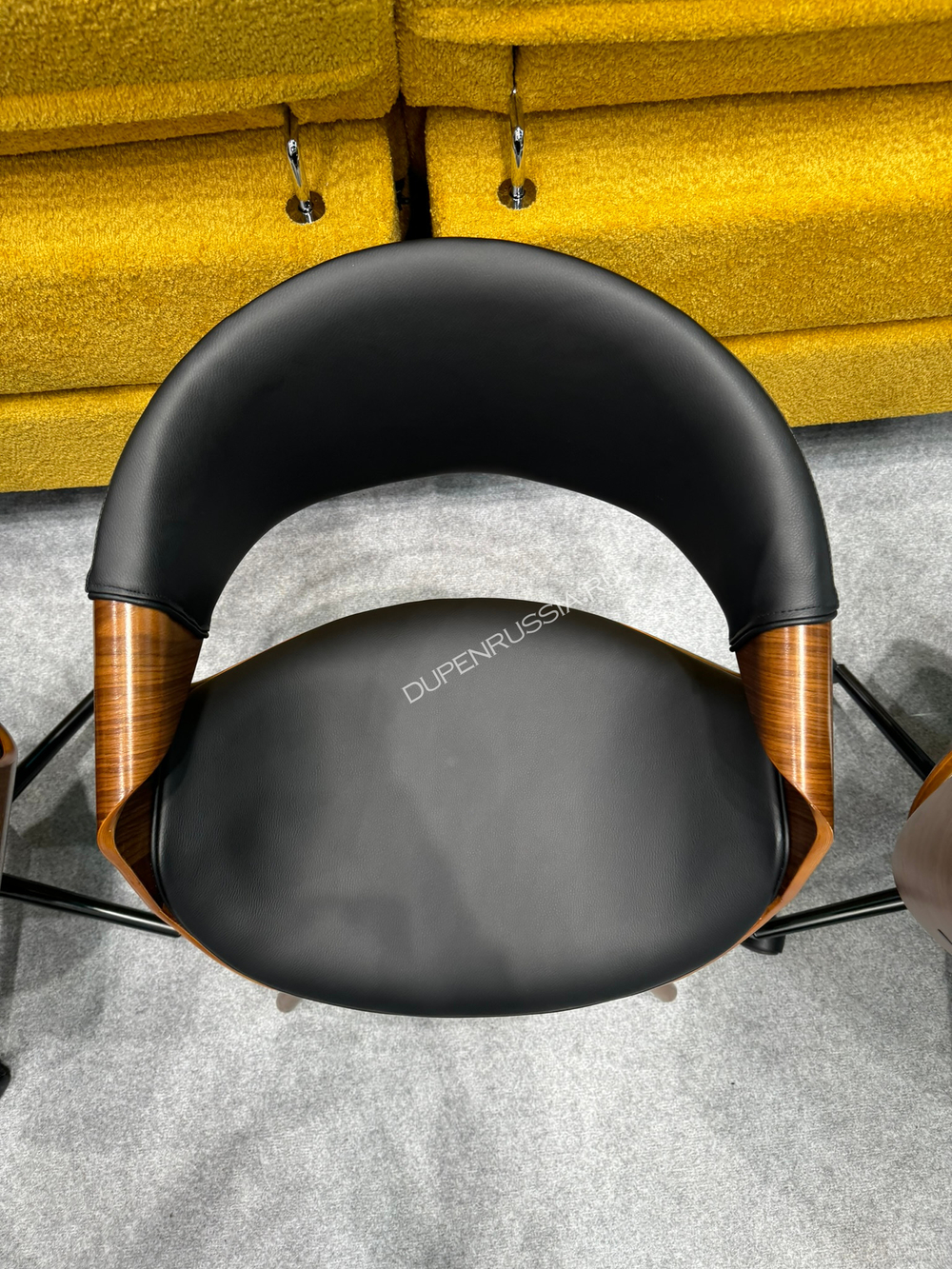 Стул JY1829 черный PU/орех