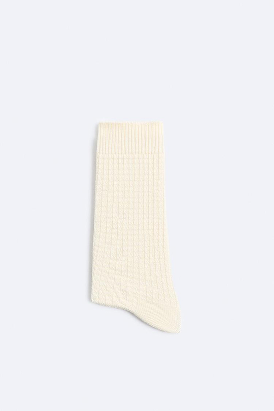 ZARA НОСКИ ИЗ РЕЛЬЕФНОЙ ТКАНИ, ЭКРЮ