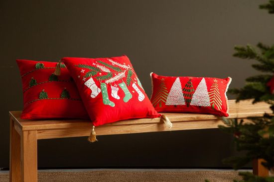 Чехол на подушку christmas forest из коллекции new year essential, 45х45 см