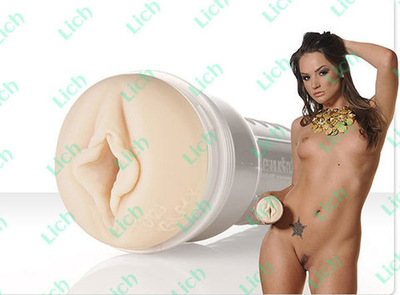 Мастурбатор-вагина по слепку Тори Блэк