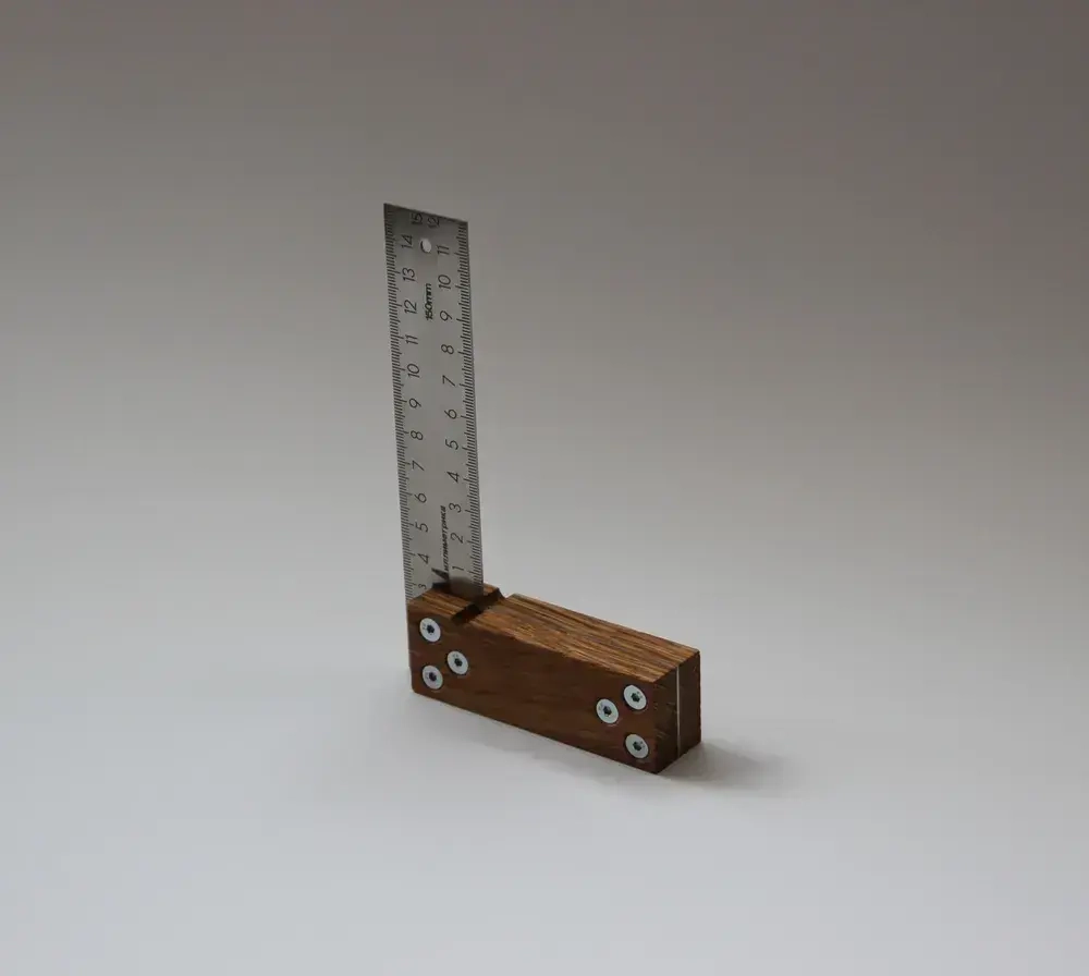 Угольник столярный 150мм Миллиметрика