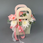 Хризантема в сумочке