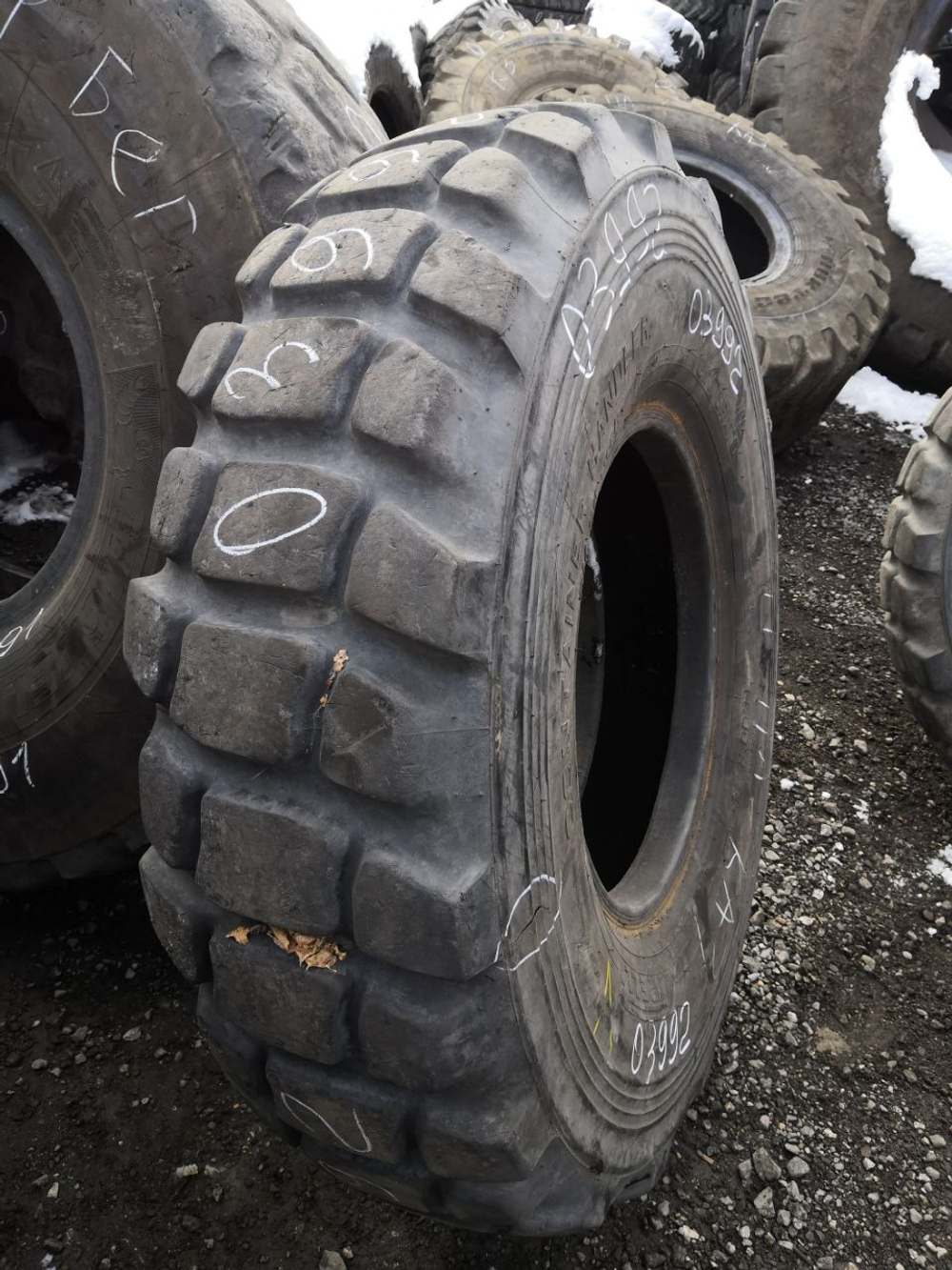 14.00R24 Pirelli Conteiner Handler шина б/у