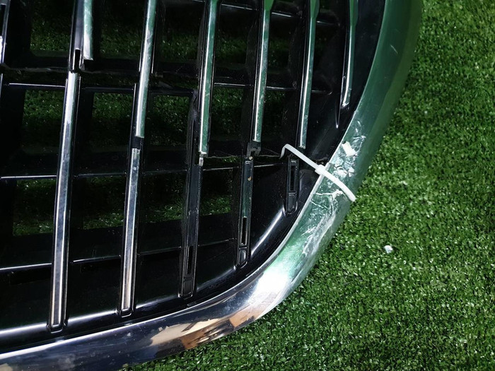 Решетка радиатора Mercedes S x222 (2017-2020) Maybach