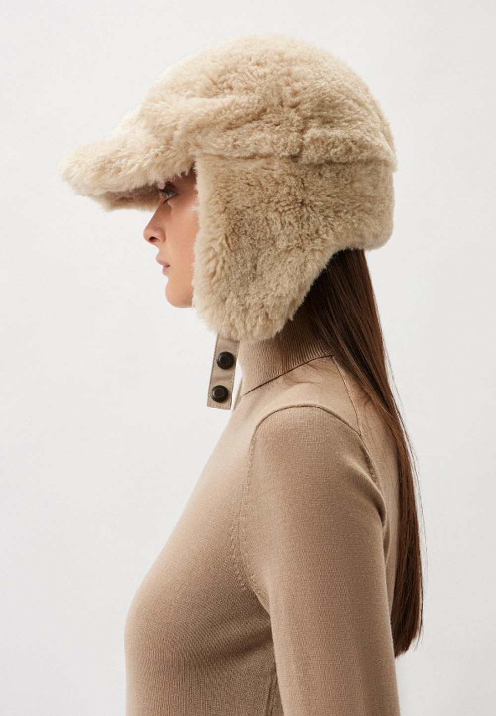 Шапка-кепка жен. Aeronautica 1190 бежевый мех