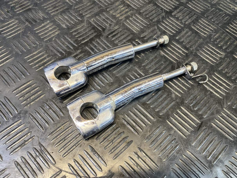 Крепления руля Suzuki Intruder VS750 VR51A