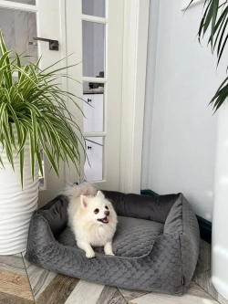 Лежанка для собак средних пород