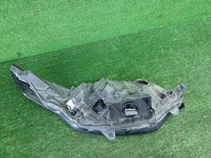 Фара левая Land-Rover Discovery 5 (2016-2021) LED