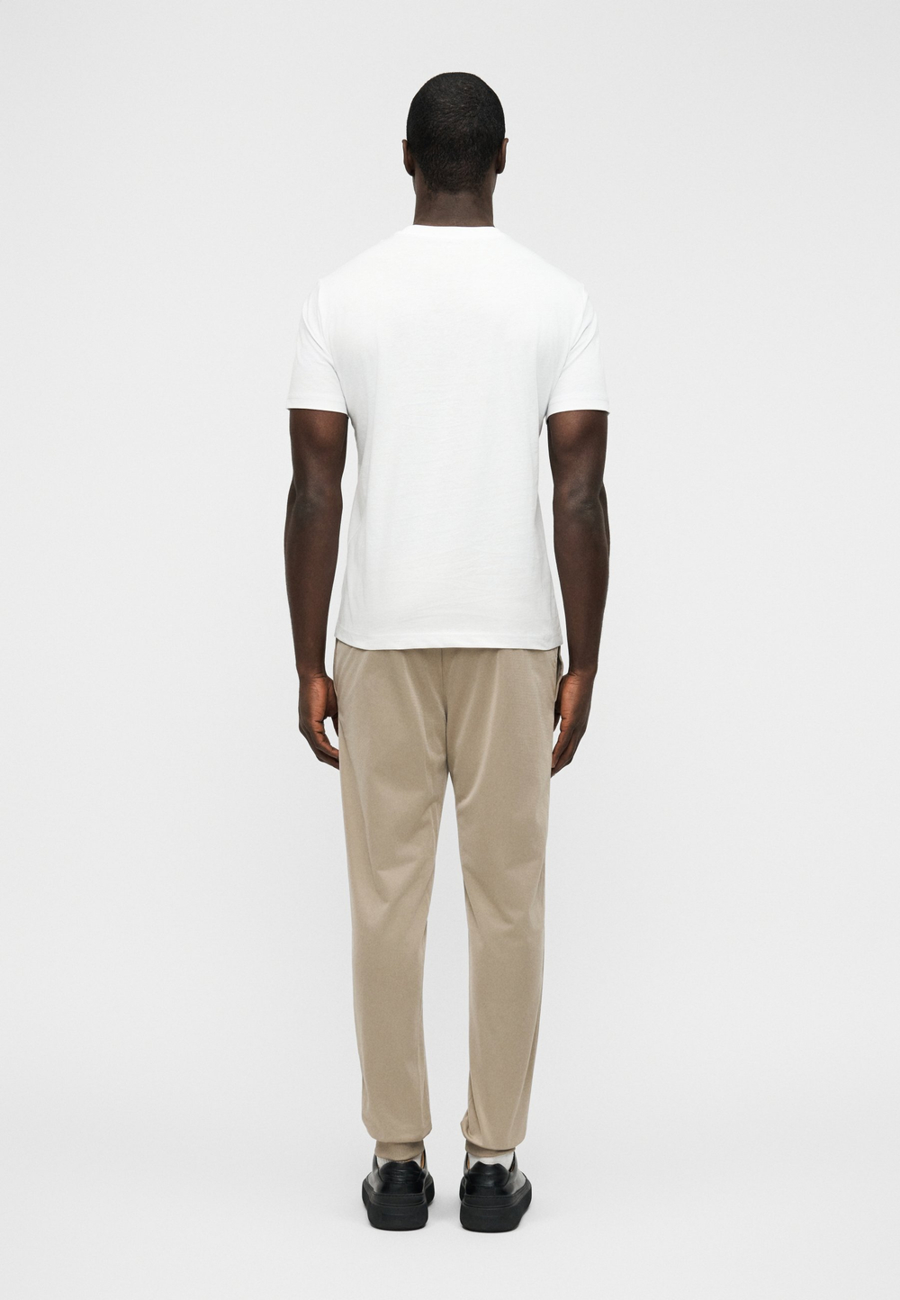 EA7 Emporio Armani UNISEX - Футболка с принтом - Белый